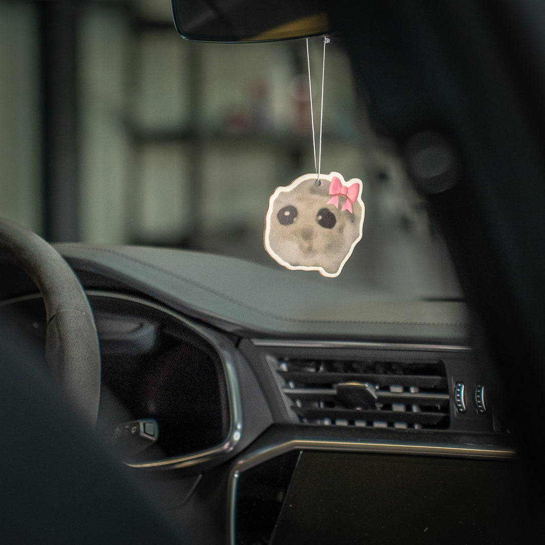 Hamster mit Schleife